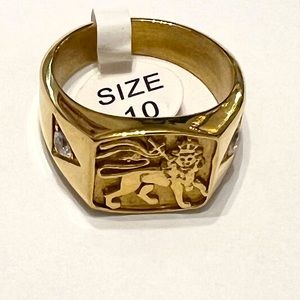 Lion block ring gold color size 10